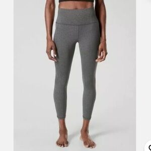 EUC Athleta Gray SALUTATION STASH POCKET II 7/8 TIGHT LARGE PETITE